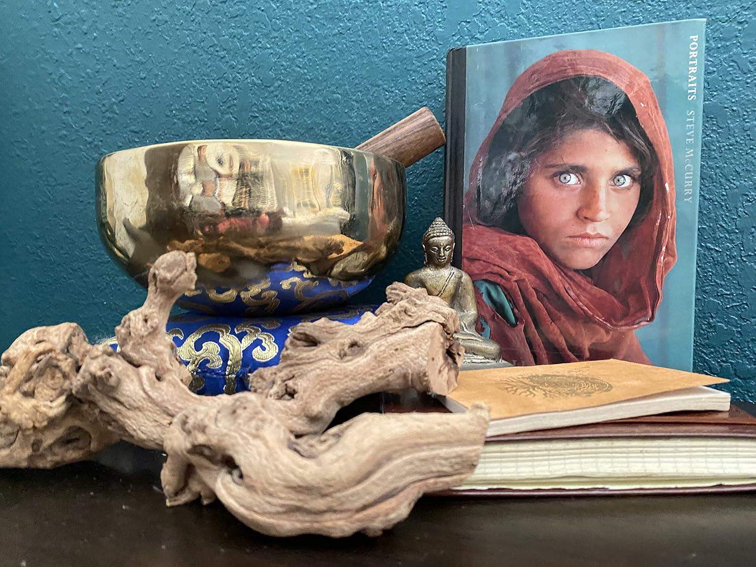 Pure Bronze Tibetan Singing Bowl with Deep Tone for Sound Bath Healing and Focused Meditation - imprüv  